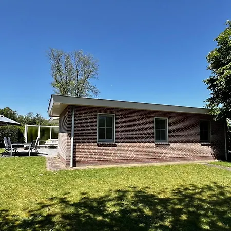 Casa vacanze In Sint Maartenszee Sint Maartensvlotbrug