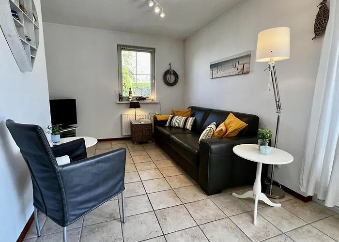 In Sint Maartenszee Дом отдыха Sint Maartensvlotbrug